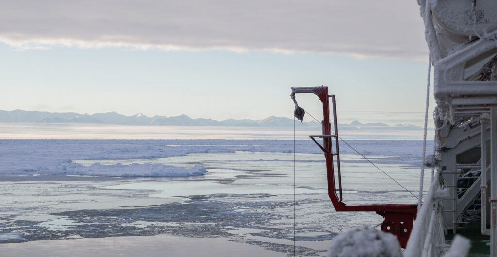 Ship-based sampling continues amid drifting sea ice and sub-zero conditions in the Arctic Ocean.